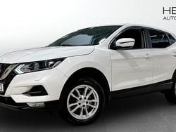 Vit (white) Begagnad 2018 Nissan Qashqai Acenta SUV | 144 900 kr (Marknadspris)