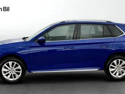 Blå Begagnad 2022 Skoda Kamiq Adventure SUV | 219 900 kr (Marknadspris)