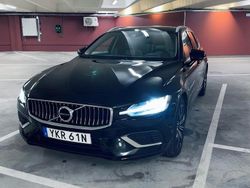 Begagnad 2021 Volvo V60 Inscription Kombi | 289 000 kr (Marknadspris)