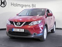 Röd Begagnad 2017 Nissan Qashqai 360º SUV | 149 900 kr (Marknadspris)