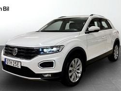 Vit Begagnad 2020 VW T-Roc Style SUV | 229 800 kr (Marknadspris)