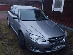 Grå Begagnad 2007 Subaru Legacy Kombi | 26 000 kr (Lite dyr)