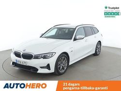 Vit Begagnad 2022 BMW 330 Sport Line Kombi | 226 000 kr (Marknadspris)