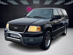 Svart Begagnad 2004 Ford Expedition XLT SUV | 74 900 kr
