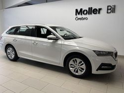 Vit Begagnad 2021 Skoda Octavia Ambition Kombi | 189 900 kr (Marknadspris)