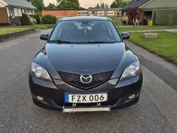 Grå Begagnad 2007 Mazda 3 Inclusive Halvkombi | 33 000 kr (Lite dyr)
