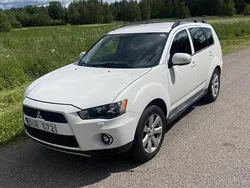 Vit Begagnad 2011 Mitsubishi Outlander SUV | 64 000 kr (Bra pris)
