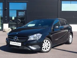 Svart Begagnad 2013 Mercedes A180 Style Halvkombi | 99 900 kr (Marknadspris)