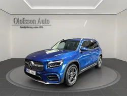 Blå Begagnad 2024 Mercedes GLB220 AMG SUV | 509 000 kr (Marknadspris)