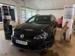 Svart Begagnad 2016 VW Golf VII GT Kombi | 129 800 kr (Bra pris)