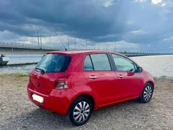 Röd Begagnad 2008 Toyota Yaris Halvkombi | 42 000 kr (Marknadspris)
