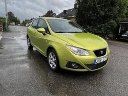 Grön Begagnad 2009 Seat Ibiza Style Halvkombi | 30 900 kr (Bra pris)