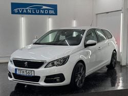 Vit Begagnad 2021 Peugeot 308 Kombi | 129 800 kr