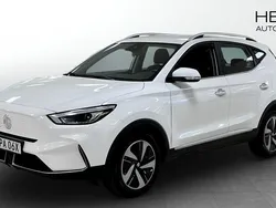 Vit (white) Begagnad 2022 MG ZS Comfort Sedan | 234 900 kr (Bra pris)