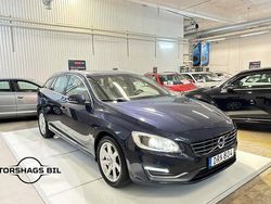 Blå Begagnad 2015 Volvo V60 Ocean Race Kombi | 134 900 kr (Marknadspris)