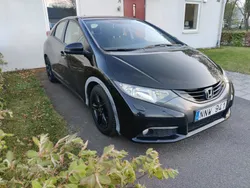 Svart Begagnad 2012 Honda Civic Sport Halvkombi | 82 000 kr (Marknadspris)