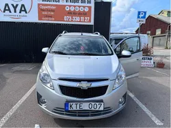 Grå Begagnad 2010 Chevrolet Cruze Halvkombi | 26 900 kr