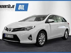Vit Begagnad 2013 Toyota Auris Active Kombi | 84 900 kr (Marknadspris)