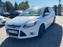 Vit Begagnad 2012 Ford Focus Titanium Kombi | 49 000 kr (Marknadspris)