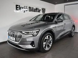 Grå Begagnad 2022 Audi e-tron SUV | 369 500 kr (Superpris)