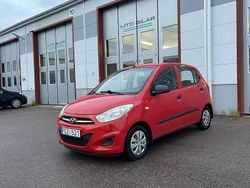 Röd Begagnad 2010 Hyundai i10 Select Halvkombi | 34 900 kr (Marknadspris)