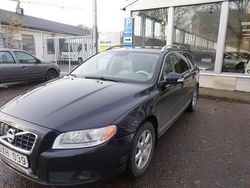 Svart Begagnad 2011 Volvo V70 Summum Kombi | 87 000 kr (Marknadspris)