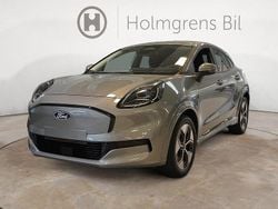 Grå Ny 2025 Ford Puma Gen-E SUV | 396 000 kr (Marknadspris)