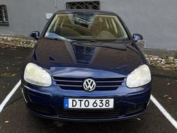 Blå Begagnad 2008 VW Golf VI Trendline Halvkombi | 24 000 kr (Bra pris)