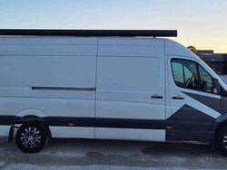 Vit Begagnad 2016 VW Crafter Van | 169 000 kr