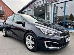 Svart Begagnad 2016 Kia Ceed Halvkombi | 95 000 kr (Marknadspris)