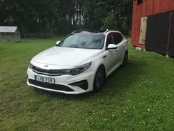 Vit Begagnad 2020 Kia Optima Hybrid Advance Sedan | 205 000 kr (Bra pris)
