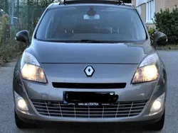 Grå Begagnad 2010 Renault Grand Scénic III Minibuss | 28 000 kr (Lite dyr)