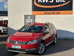 Röd Begagnad 2014 VW Passat Alltrack Kombi | 109 900 kr (Marknadspris)