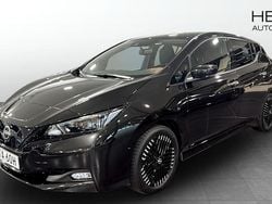 Svart metallic Begagnad 2022 Nissan Leaf N-Connecta Halvkombi | 179 900 kr (Marknadspris)