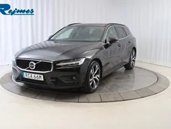 Svart Begagnad 2023 Volvo V60 Core Kombi | 354 800 kr (Bra pris)