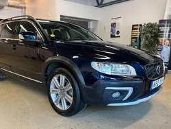 Mörkblå Begagnad 2015 Volvo XC70 Standard SUV | 239 900 kr (Lite dyr)