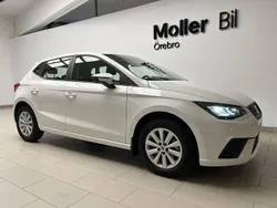 Vit Begagnad 2024 Seat Ibiza Style Halvkombi | 179 900 kr (Bra pris)