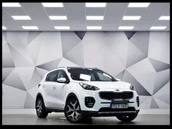 Vit Begagnad 2016 Kia Sportage GT-Line SUV | 179 900 kr (Bra pris)