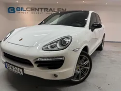 Vit Begagnad 2014 Porsche Cayenne SUV | 269 900 kr (Lite dyr)