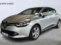 Silver Begagnad 2013 Renault Clio IV Dynamique Halvkombi | 84 900 kr (Marknadspris)