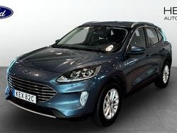 Blå (blue) Begagnad 2022 Ford Kuga Titanium SUV | 260 000 kr (Marknadspris)