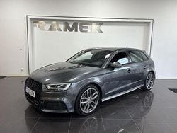 Grå Begagnad 2019 Audi A3 S-Line Halvkombi | 219 000 kr (Marknadspris)