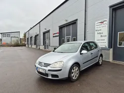 Silver Begagnad 2006 VW Golf V Trendline Halvkombi | 28 900 kr (Marknadspris)