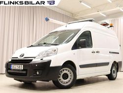 Vit Begagnad 2015 Toyota Proace Van | 99 900 kr (Marknadspris)