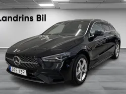Svart (nattsvart) Begagnad 2024 Mercedes CLA250e Shooting Brake AMG line Kombi | 379 900 kr (Superpris)