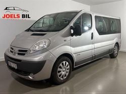 Silver Begagnad 2013 Nissan Primastar Minibuss | 109 900 kr