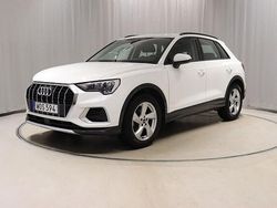 Vit Begagnad 2021 Audi Q3 Advanced SUV | 298 900 kr (Marknadspris)