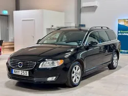 Svart Begagnad 2014 Volvo V70 Momentum Kombi | 104 900 kr (Marknadspris)