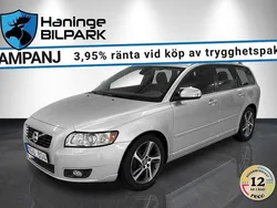 Grå Begagnad 2011 Volvo V50 Momentum Kombi | 99 900 kr (Dyr)