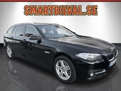 Svart Begagnad 2017 BMW 520 Kombi | 139 900 kr (Marknadspris)